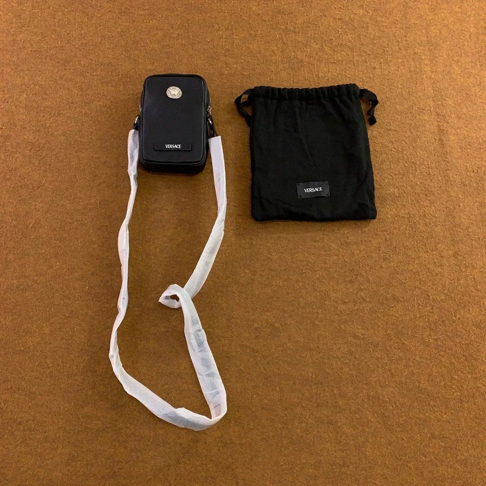 Versace Unisex OS Black Medusa Leather Crossbody Phone Holder Bag